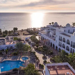 https://hotel-el-puntazo-iii.es-andalucia.com